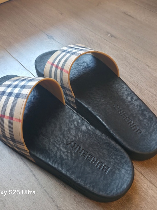 Burberry Novacheck Slide Sandals in Black and Beige main image 7